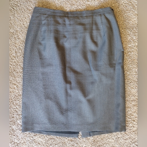 Studio 205 Vintage Blazer and Skirt Set - Picture 14 of 16